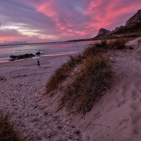 Beachcomber Overnight Stay Pringle Bay - Not Self-Catering Exteriör bild